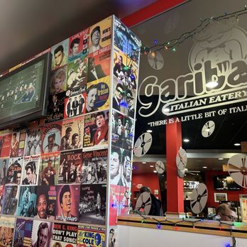 Garibaldi's Italian Eatery - Pizza Near Me - Arlington Heights, Illinois