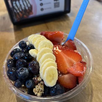 Playa Bowls - Pura Vida Acai Bowl with half coconut base plus bananas - Juice Bars & Smoothies Near Me - Saint Johns, Florida Playa Bowls - Pura Vida Acai Bowl with half coconut base plus bananas - Juice Bars & Smoothies Near Me - Saint Johns, Florida