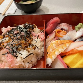 Sankyu Sushi & Izakaya - Sushi Bars Near Me - Mount Prospect, Illinois