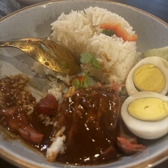 Kin Khao - Thai Near Me - Monrovia, California