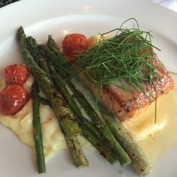 Sbicca Del Mar - salmon - Wine Bars Near Me - Del Mar, California Sbicca Del Mar - salmon - Wine Bars Near Me - Del Mar, California
