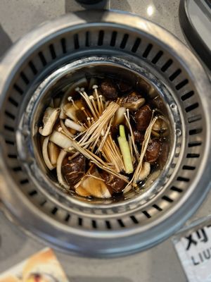 Liuyishou Hot Pot (San Diego) by null