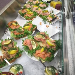 SJØ - Salmon, shrimp, langoustine!