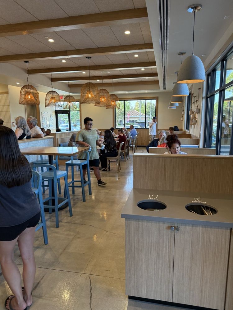 Luna Grill Moorpark