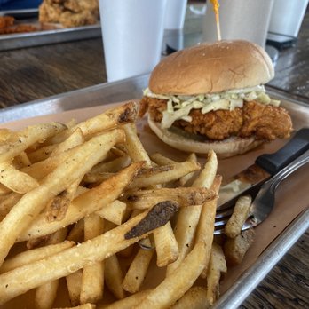 The Cookshack - Chicken Sandwich - Chicken Shop Near Me - Houston, Texas The Cookshack - Chicken Sandwich - Chicken Shop Near Me - Houston, Texas