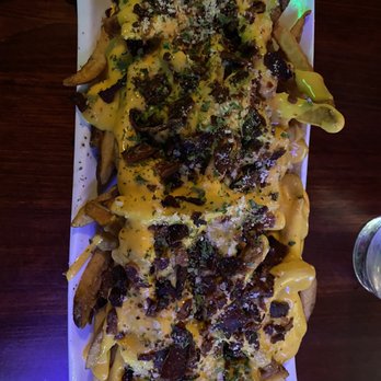 4th Wall Restaurant & Bar - Cheese fries - Pubs Near Me - Boston, Massachusetts 4th Wall Restaurant & Bar - Cheese fries - Pubs Near Me - Boston, Massachusetts
