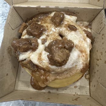 Cinnaholic - Coffee cake - Bakeries Near Me - Gretna, Nebraska