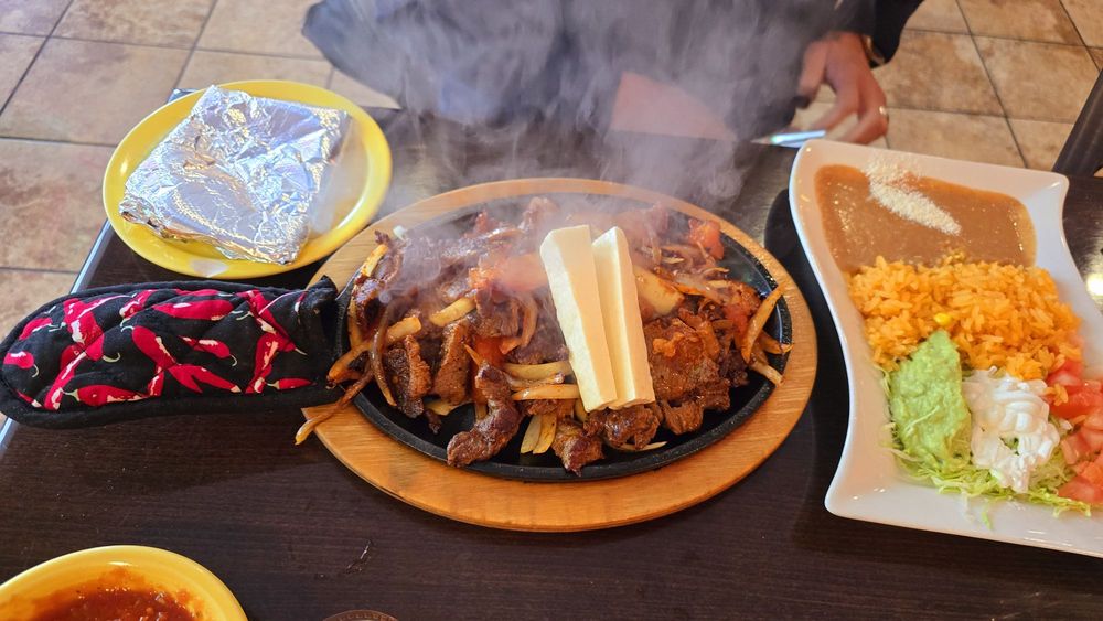 Food from El Rincon Zacatecano