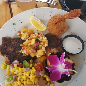 Gramma Dot's - Yellow tail snapper special, delish!! - Seafood Near Me - Sanibel, Florida Gramma Dot's - Yellow tail snapper special, delish!! - Seafood Near Me - Sanibel, Florida