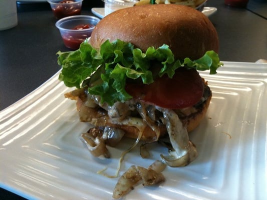 Ultimate Burger by null