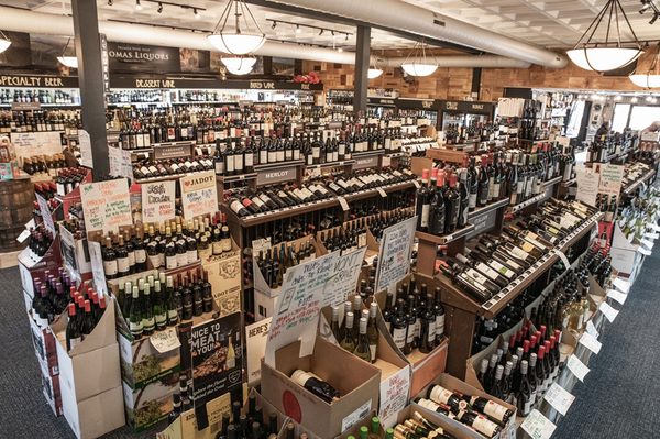 Thomas Liquors by null