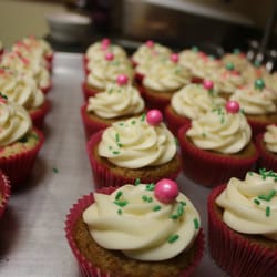 Miss K's Homemade Delectables & Con Amor Cupcakery