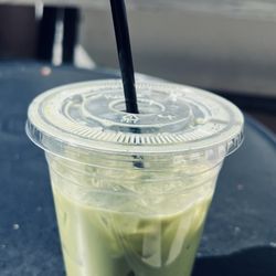 Rancho Roasters - Iced Oat Milk Matcha Tea