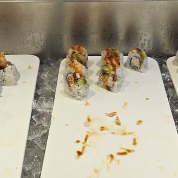 FuJi Buffet & Grill - Sushi rolls - Buffets Near Me - Glendale, California