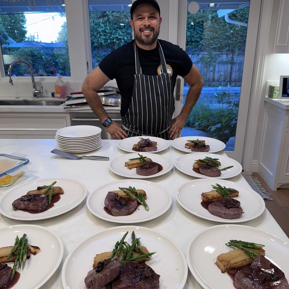 Luis Lopez Private Chef - Personal Chefs Near Me