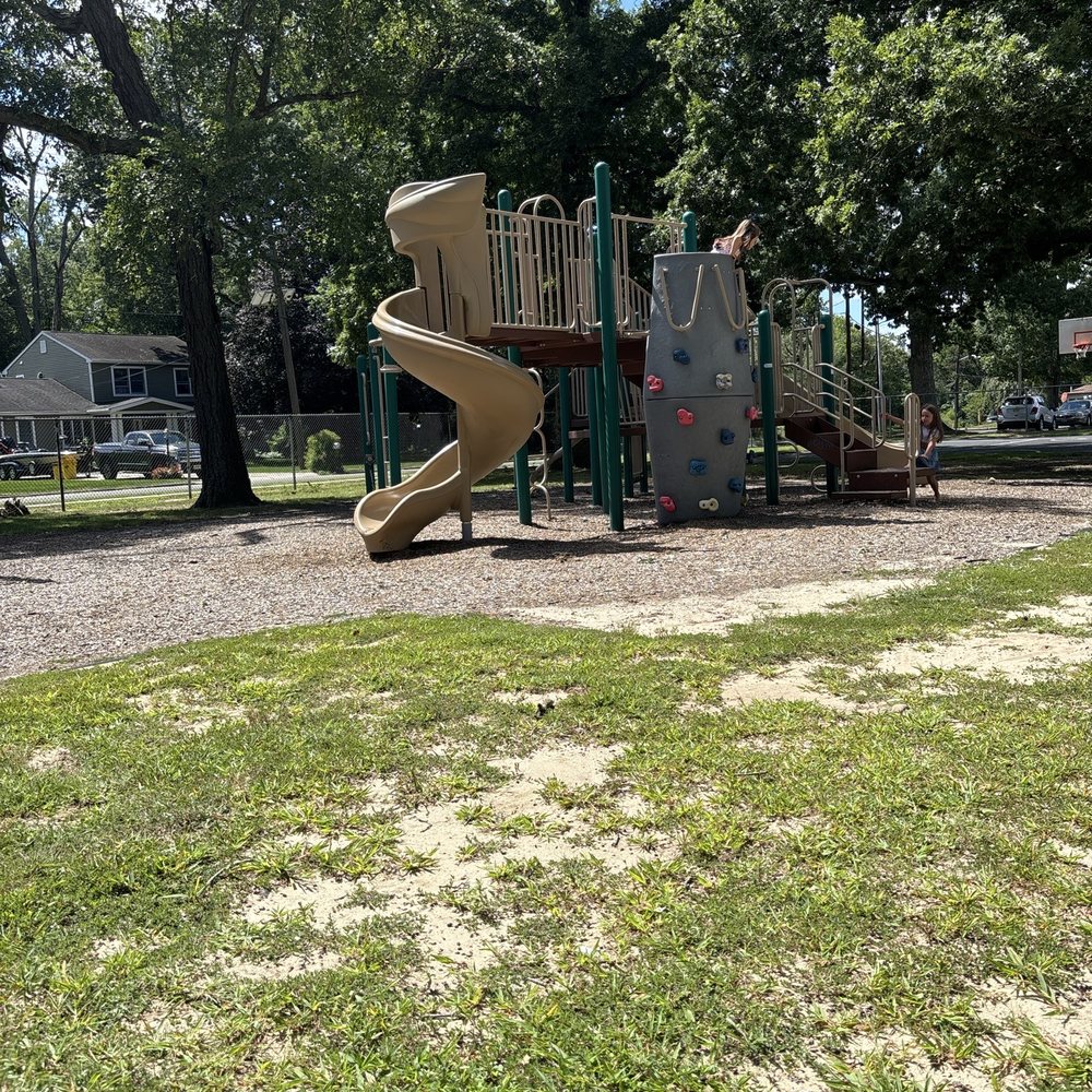 sylvan Lake - Playground - Parks Near Me - Burlington, New Jersey sylvan Lake - Playground - Parks Near Me - Burlington, New Jersey