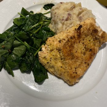 Schlafly Beer Bar & Grill - Lemon pepper salmon - American Near Me - Saint Louis, Missouri Schlafly Beer Bar & Grill - Lemon pepper salmon - American Near Me - Saint Louis, Missouri