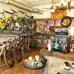 Soul Ride BikeShop & Taproom - Inside