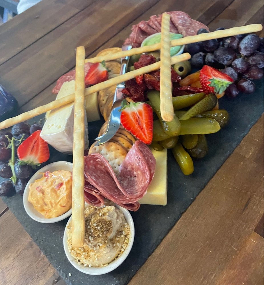 NEWY DISTILLERY 11B Park St, Edgeworth New South Wales, Australia