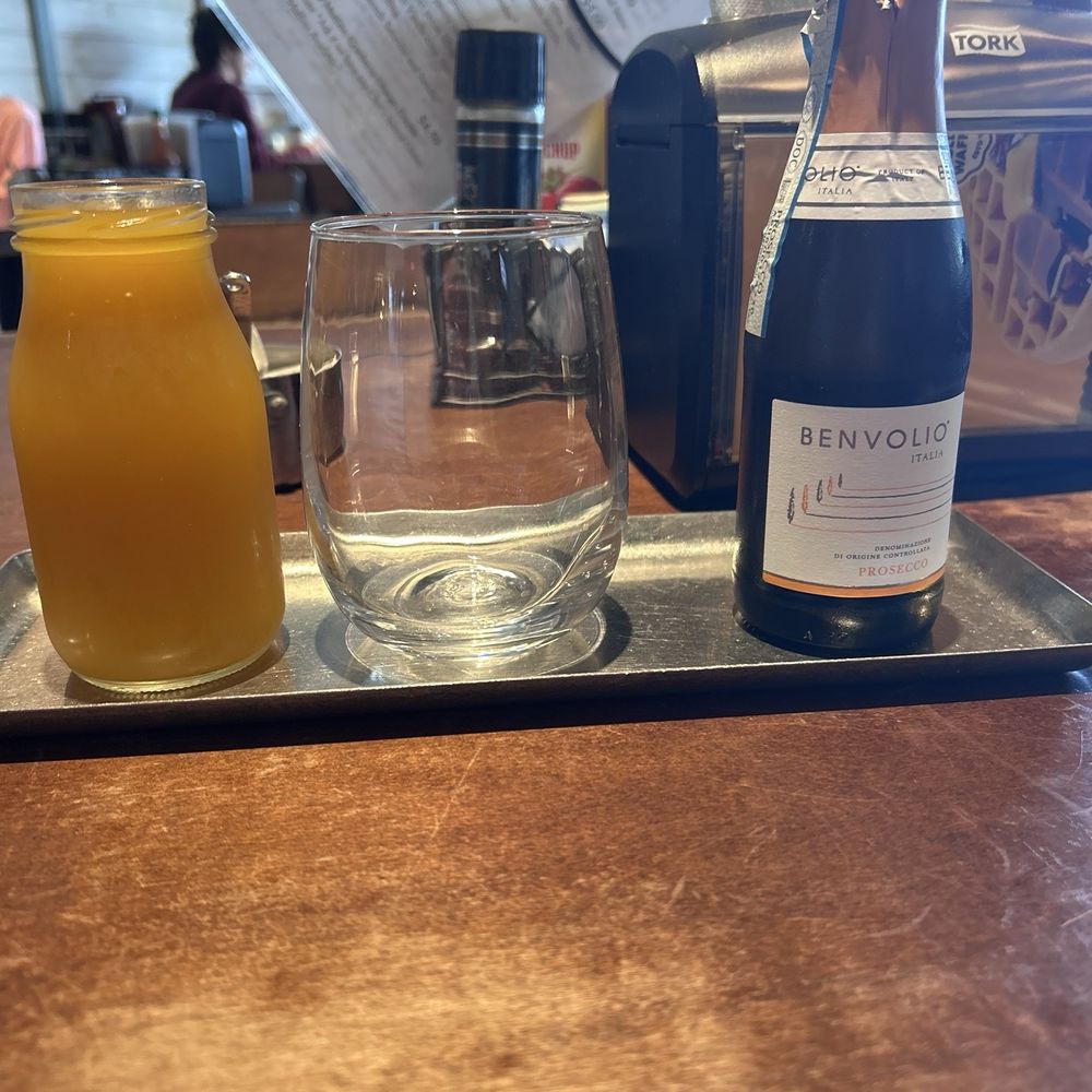 Peach Bellini mimosa