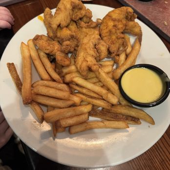 LongHorn Steakhouse - Hand-Breaded Chicken Tenders (6pc) - Steakhouses Near Me - Canton, Georgia LongHorn Steakhouse - Hand-Breaded Chicken Tenders (6pc) - Steakhouses Near Me - Canton, Georgia