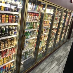California’s Fine Wine & Liquors - Nice and full!