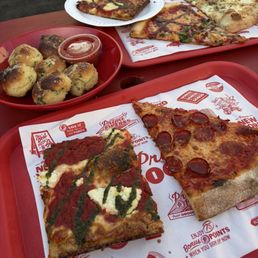 garlic knots, sicilian, reg pepperoni, top pizzas are the bbq and some cheese one i forgot but it doesn't matter, it was FIRE garlic knots, sicilian, reg pepperoni, top pizzas are the bbq and some cheese one i forgot but it doesn't matter, it was FIRE