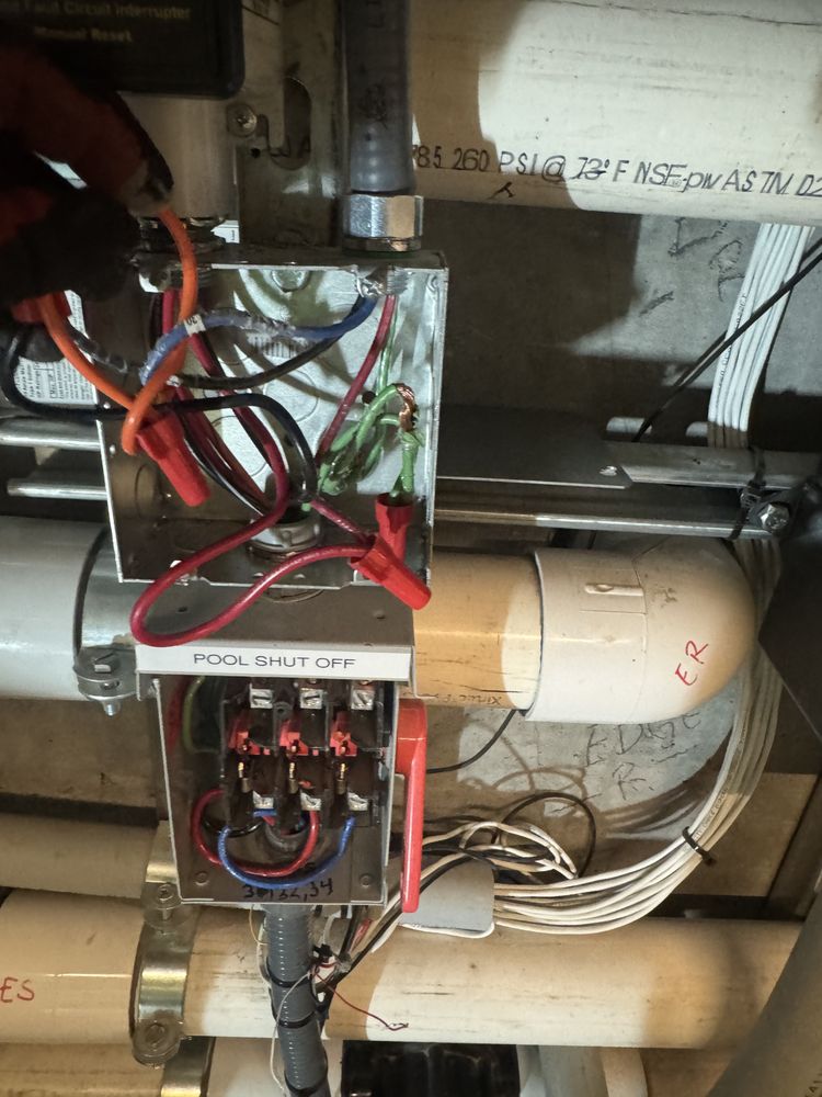 Slide of Saul’s Top Electric