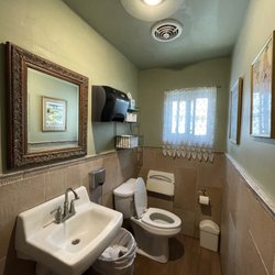 Bistro Jeanty - Cute and clean restroom