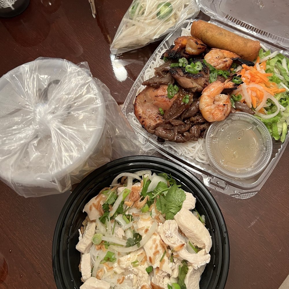 Chicken Pho (GA), Monster Vermicelli Combo(BUN DAC BIET) Chicken Pho (GA), Monster Vermicelli Combo(BUN DAC BIET)