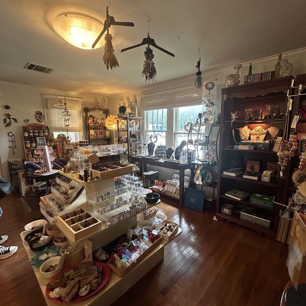 Oothoon's - Inside the shop - Spiritual Shop Near Me - Memphis, Tennessee
