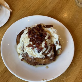 Harvest - Cinnamon Roll - New American Near Me - Laguna Beach, California Harvest - Cinnamon Roll - New American Near Me - Laguna Beach, California