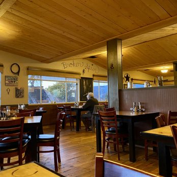 Broken Spur Inn & Steakhouse - Hotels Near Me - Torrey, Utah Broken Spur Inn & Steakhouse - Hotels Near Me - Torrey, Utah