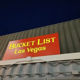 a bucket list sign a bucket list sign