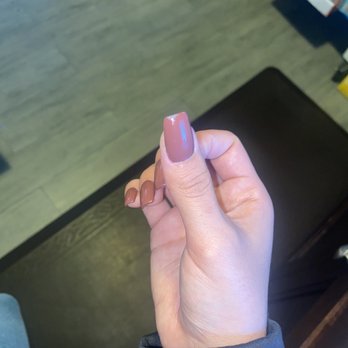 Tom's Nails - Nail Salons Near Me - Downey, California