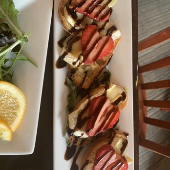 Bubbles & Brew - Wine Bars Near Me - Morgan Hill, California