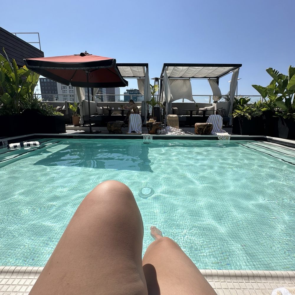 Videre - Pool side - Bars Near Me - Los Angeles, California Videre - Pool side - Bars Near Me - Los Angeles, California