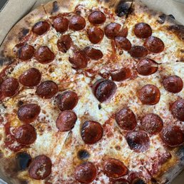 Pepperoni pizza Pepperoni pizza
