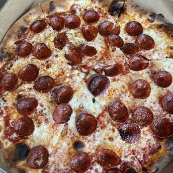 EVO Pizzeria - Pepperoni pizza - Pizza Near Me - North Charleston, South Carolina EVO Pizzeria - Pepperoni pizza - Pizza Near Me - North Charleston, South Carolina