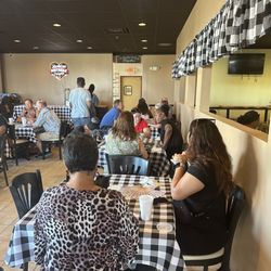 Majorluv Southern Delights - Talk about a southern atmosphere, the food wow!