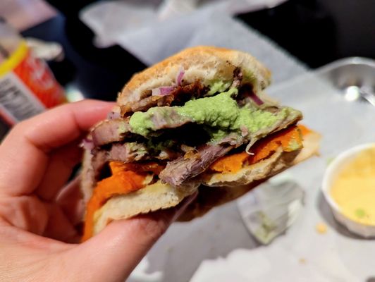 Sangucheria Peruvian Street Food by null