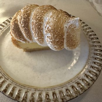 Theodosia - Three cracker lemon pie - Seafood Near Me - Duck, North Carolina Theodosia - Three cracker lemon pie - Seafood Near Me - Duck, North Carolina