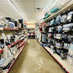 Family Dollar - Home goods