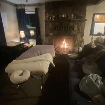Healing Hands Wellness - Mobile massage session Big Bear CA - Massage Near Me