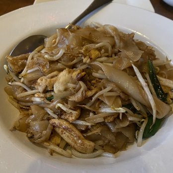 Thai On Main - HN2. Pad See Ew - Thai Near Me - Seal Beach, California Thai On Main - HN2. Pad See Ew - Thai Near Me - Seal Beach, California