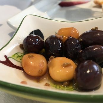 Portus360 - Olive Tapa - Portuguese Near Me - Montreal, Quebec