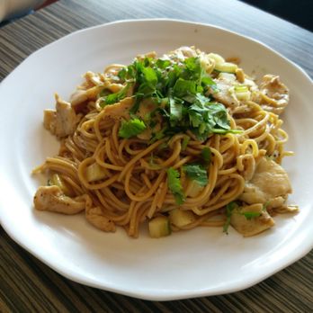 Three Spice Thai Kitchen - Garlic noodles with chicken - Thai Near Me - Gardena, California Three Spice Thai Kitchen - Garlic noodles with chicken - Thai Near Me - Gardena, California