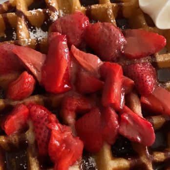 Sweet Desert Cafe - Nutella strawberry waffle - Cafes Near Me - Tempe, Arizona Sweet Desert Cafe - Nutella strawberry waffle - Cafes Near Me - Tempe, Arizona