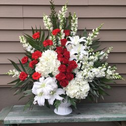 Sympathy Urn Arrangement for the Service