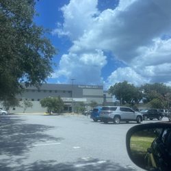 Roger L Main Physicians Building - Parking in the shade today. About to go in. Pray for me.